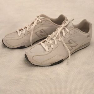 New Balance classic white 442’s. Size 9 wide